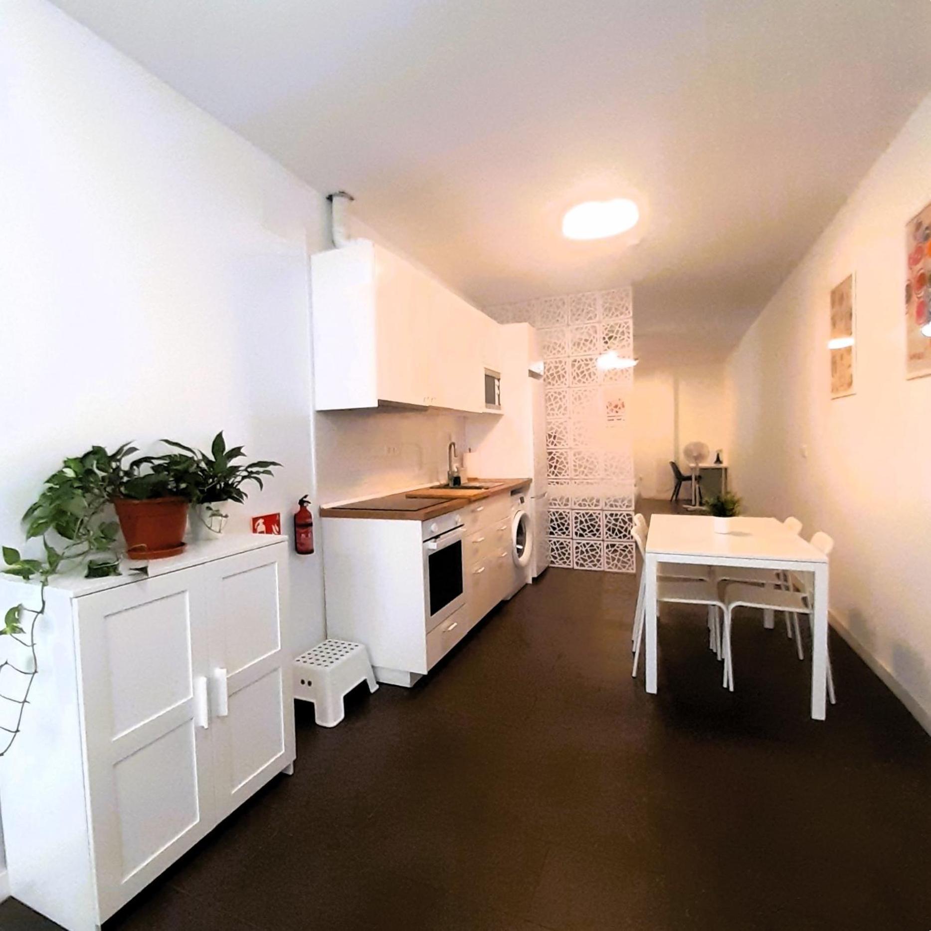 La Caramba Amplio Apartamento En La Playa Málaga Exterior foto